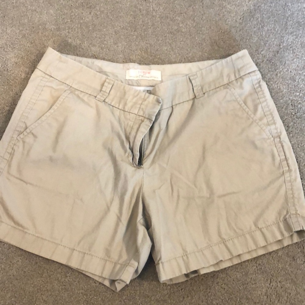 Women’s J Crew Size 6 Khaki Chino Shorts 5”